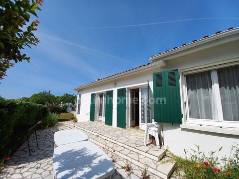   �le d'Ol�ron - La Br�e les Bains centre : maison 3 chambres sur terrain 510m� Maison - 5 pi�ce(s) - 92 m�