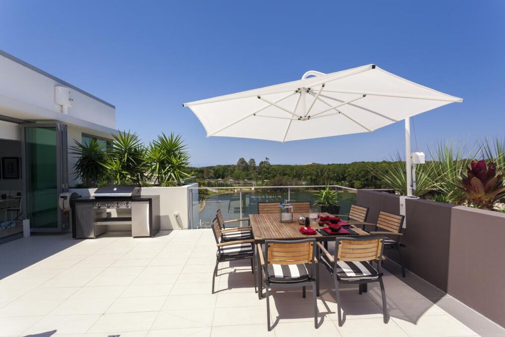 **RARE T5 Dernier Étage avec TERRASSE + PARKINGS proche commodités**