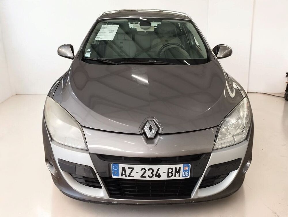 M&eacute;gane 1.5 DCI 110 CARMINAT TOM TOM 2010 occasion 06640 Saint-Jeannet