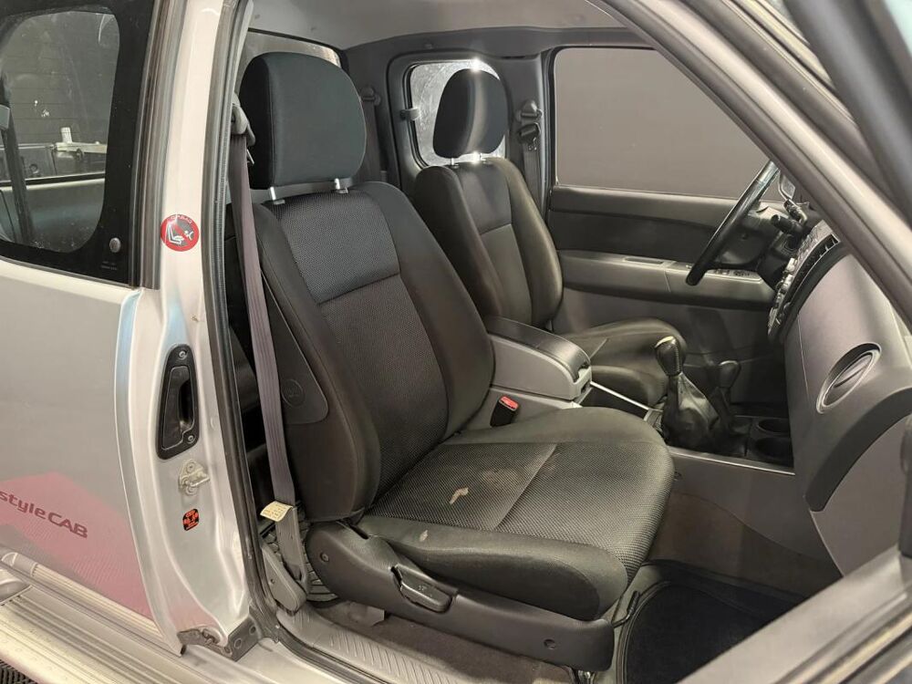 Bt-50 Pick-up FREESTYLE PRO 2009 occasion 74330 Poisy