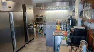  Immeuble à vendre 14 pièces 250 m²