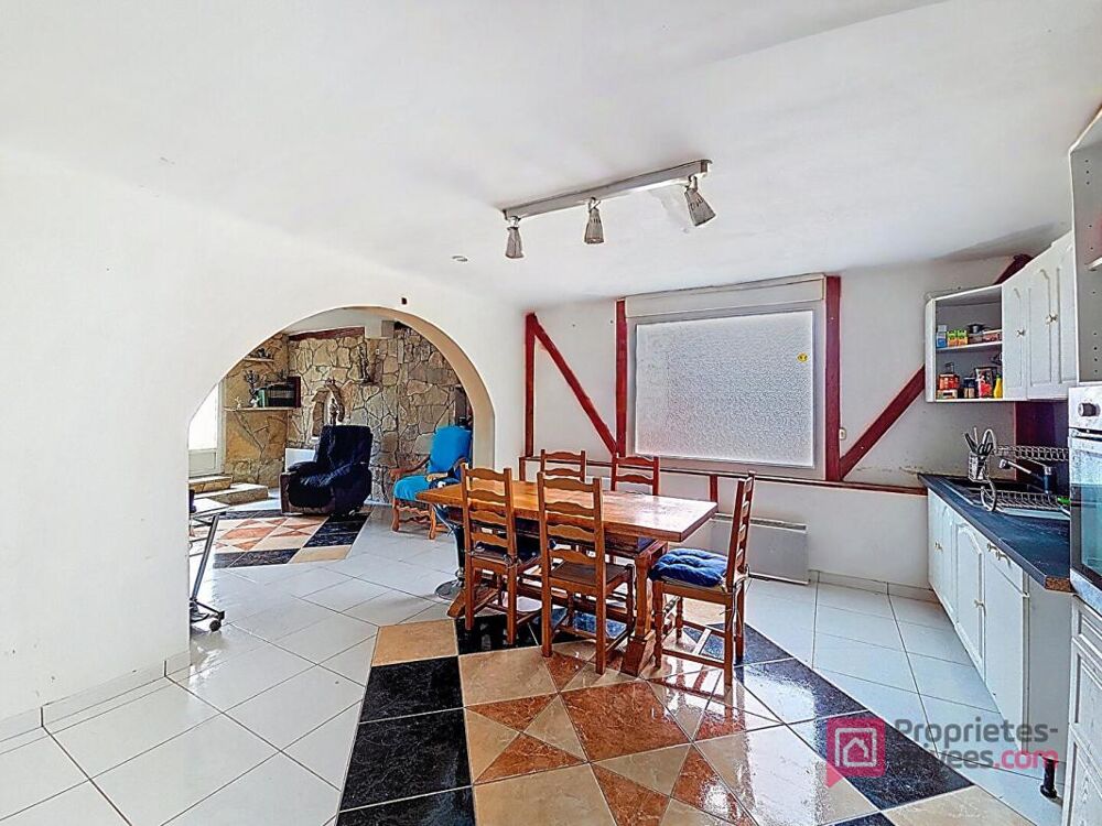 Maison à fort potentiel , 95 m² , Terrain 900 m² - Fournival