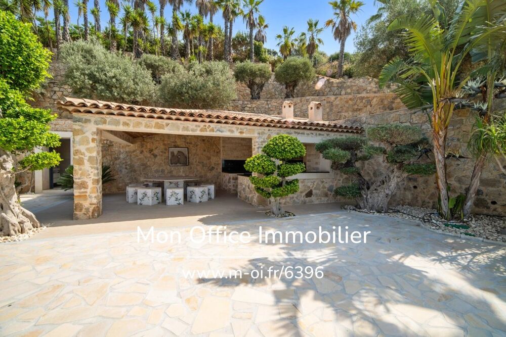 à vendre  Propriété/château Grimaud (83310)