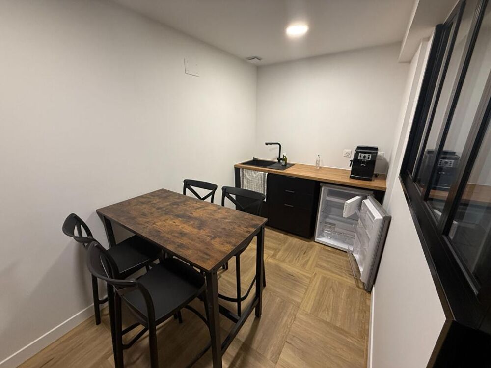 03000 MOULINS - BUREAUX