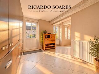 Vente Propriété/Château DEMEURE D'EXCEPTION / LONGÈRE 528m2 / PISCINE / SALLE DE JEUX / 1 APPT INDEPENDANT / TERRAIN 2700m2 Fleurines
