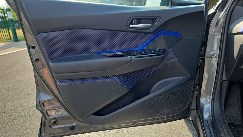 C-HR 1.8 VVT-i 122 CVT 98 Graphic - Automatique 2018 occasion 60110 Amblainville