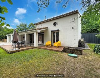 Vente Maison MAISON FAMILIALE ET LUMINEUSE 4 CHAMBRES AVEC PISCINE ET JARDIN ENTIEREMENT CLOS Les billaux