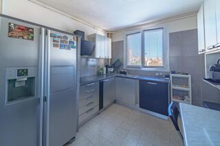  Appartement � vendre 4 pi�ces 70 m�