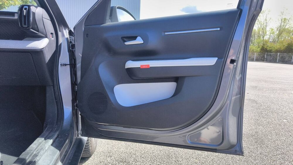 C3 Aircross 1.2 Hybrid 145 e-DSC6 Max - Automatique Entretien constructe 2025 occasion 71240 Laives