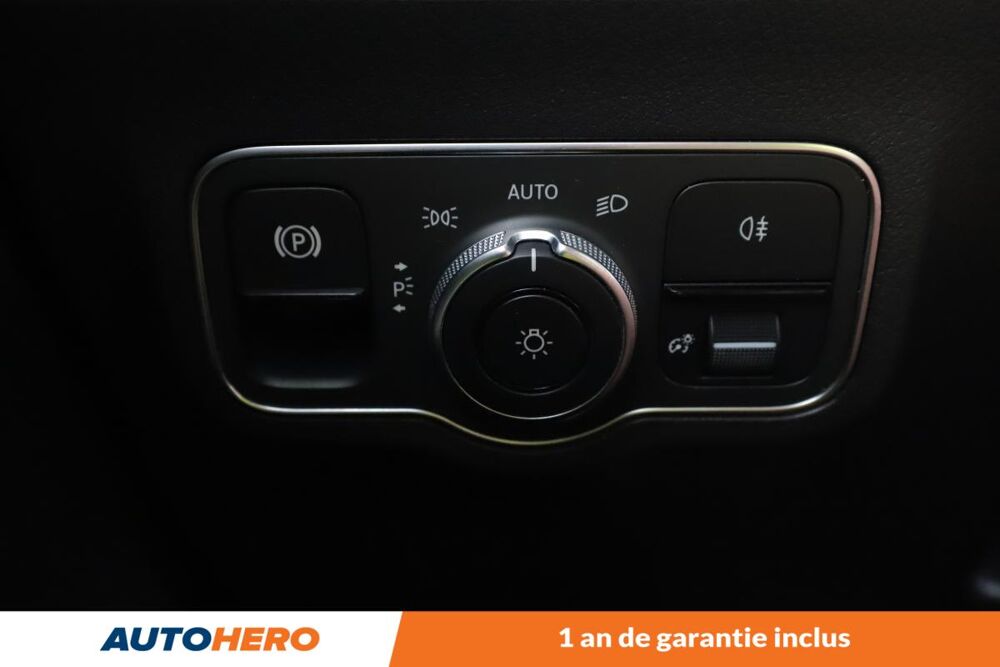 Classe B 180 AMG Line 7G-DCT 136 ch 2019 occasion 92130 Issy-les-Moulineaux