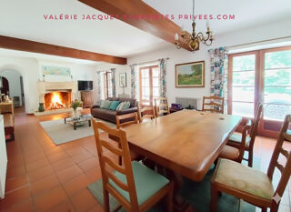  Maison � vendre 7 pi�ces 240 m�