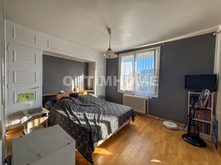  Maison à vendre 7 pièces 196 m²
