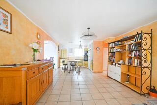  Villa � vendre 7 pi�ces 150 m�