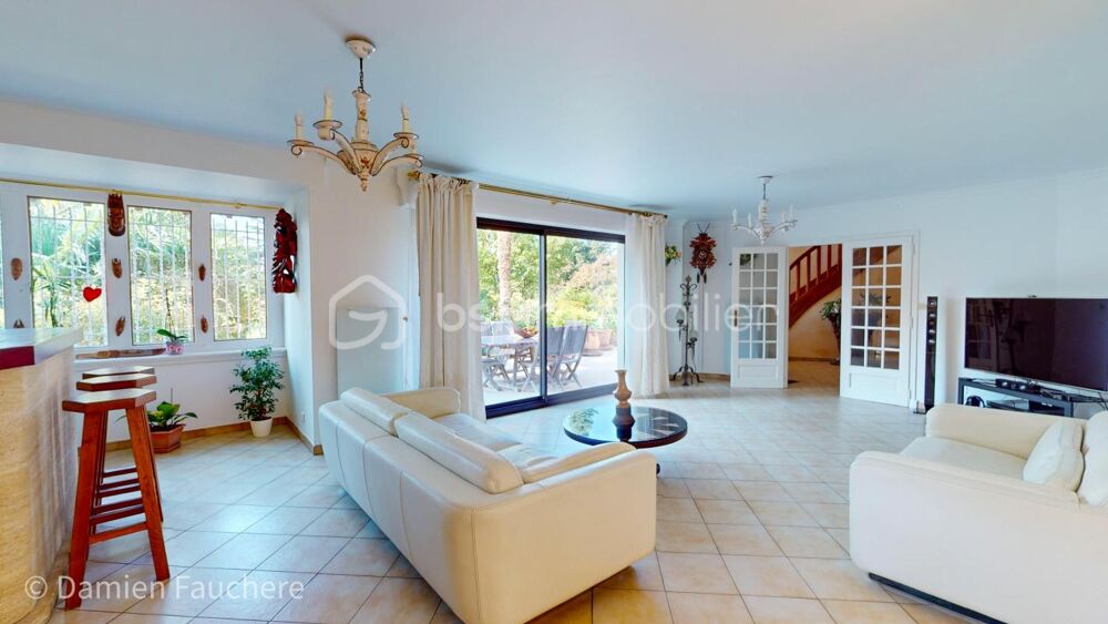 � vendre  Propri�t�/ch�teau Milly-la-For�t (91490)