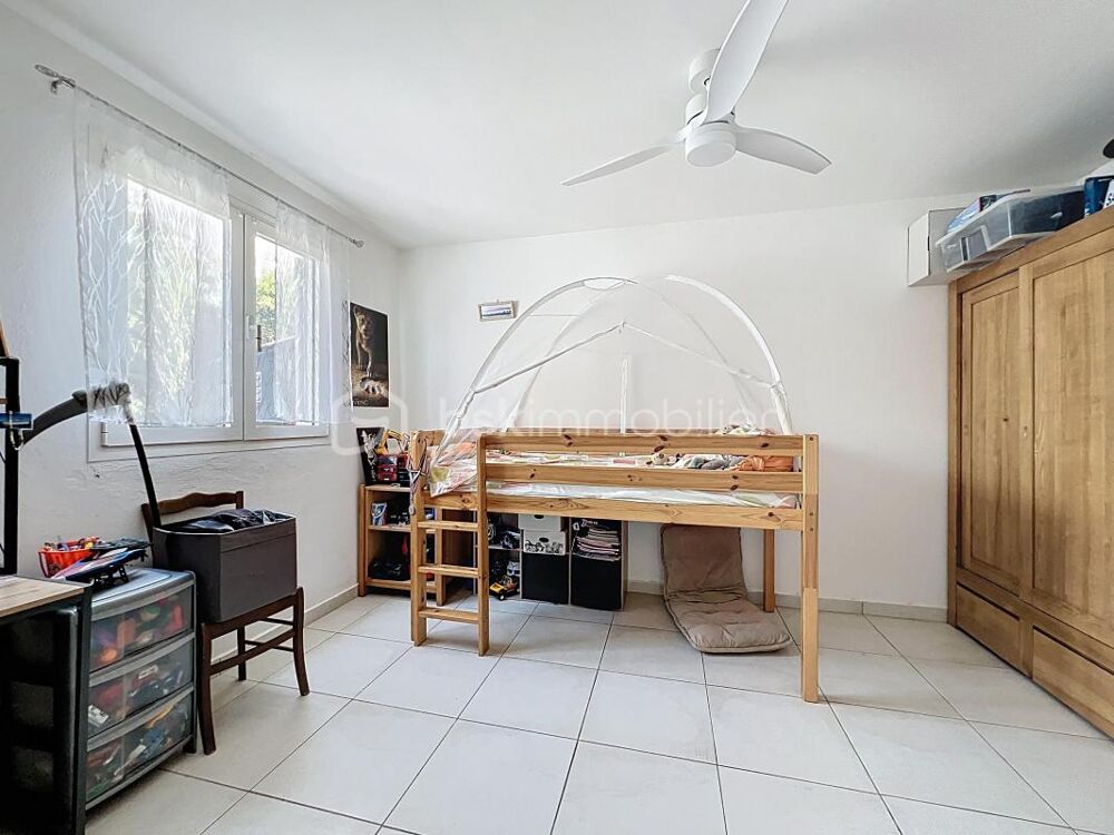 à vendre  Villa Sainte-Anne (97180)