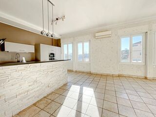  Appartement � vendre 4 pi�ces 133 m�