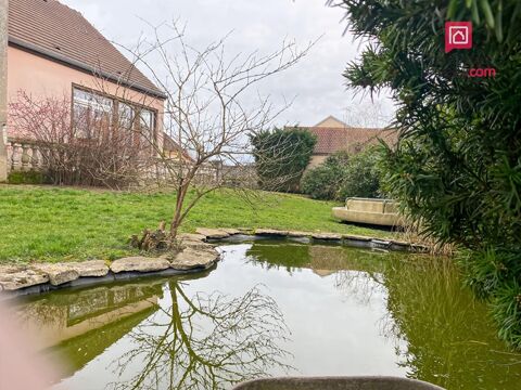   EXCLUSIF ! � 5km d'Epoisses, au coeur de ce bourg, Maison 8 pi�ces avec Grenier am�nageable Maison - 10 pi�ce(s) - 141 m�