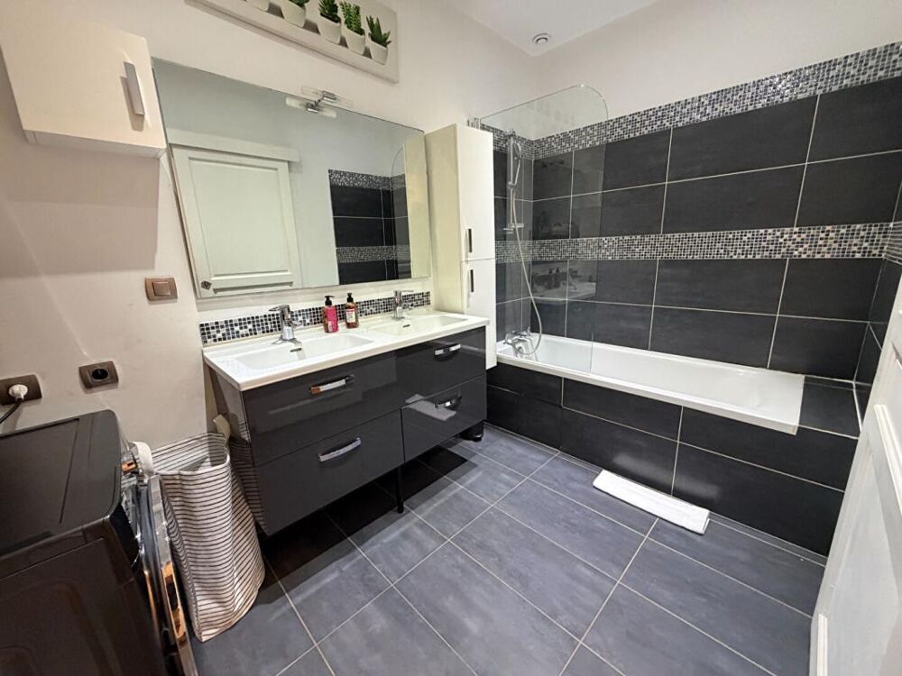 Vente Appartement Appartement Villeurbanne 3 pièce(s) 71.88 m2 Villeurbanne