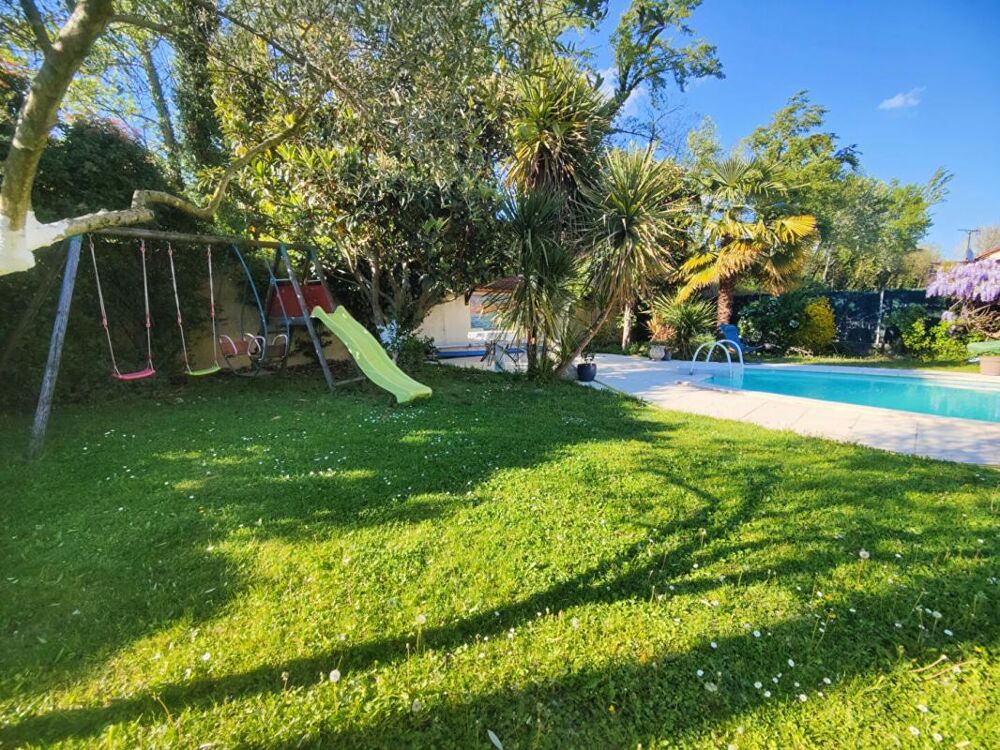 Vente Maison Maison 4 chambres 134m² avec piscine + garage double Saint martin d heres