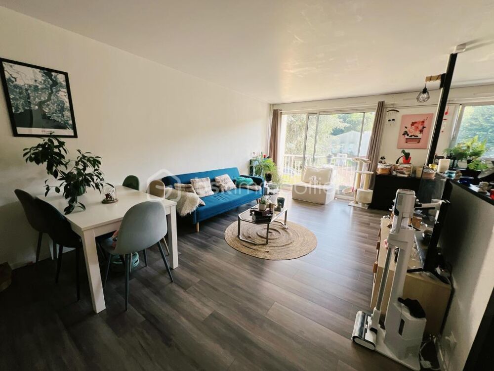 Grand F2 de 64,55 m² avec balcon, loggia, cave et parking  Dourdan