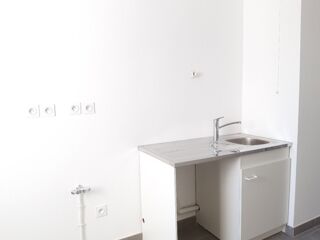  Appartement à louer 1 pièce 32 m²