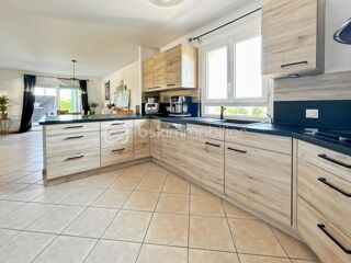  Maison à vendre 7 pièces 179 m²
