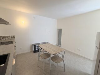  Appartement à louer 2 pièces 30 m²