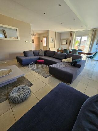  Maison � vendre 7 pi�ces 230 m�