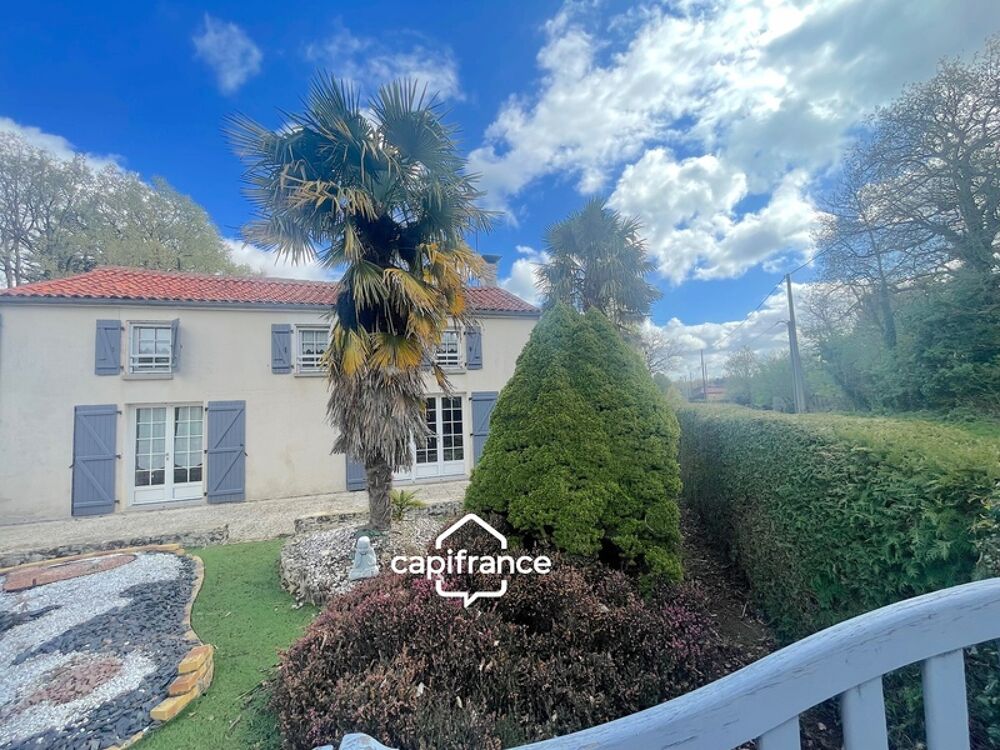 À vendre  Maison de campagne à SAINT CYR DES GATS (85)