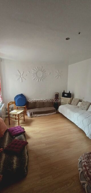  Maison  vendre 7 pices 200 m