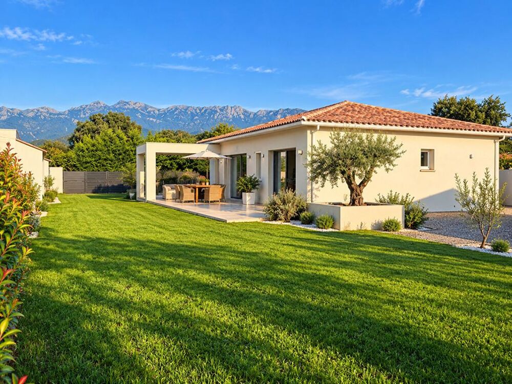Vente Villa GHISONACCIA- Magnifique villa avec piscine sur terrain de 1300 m2 Ghisonaccia
