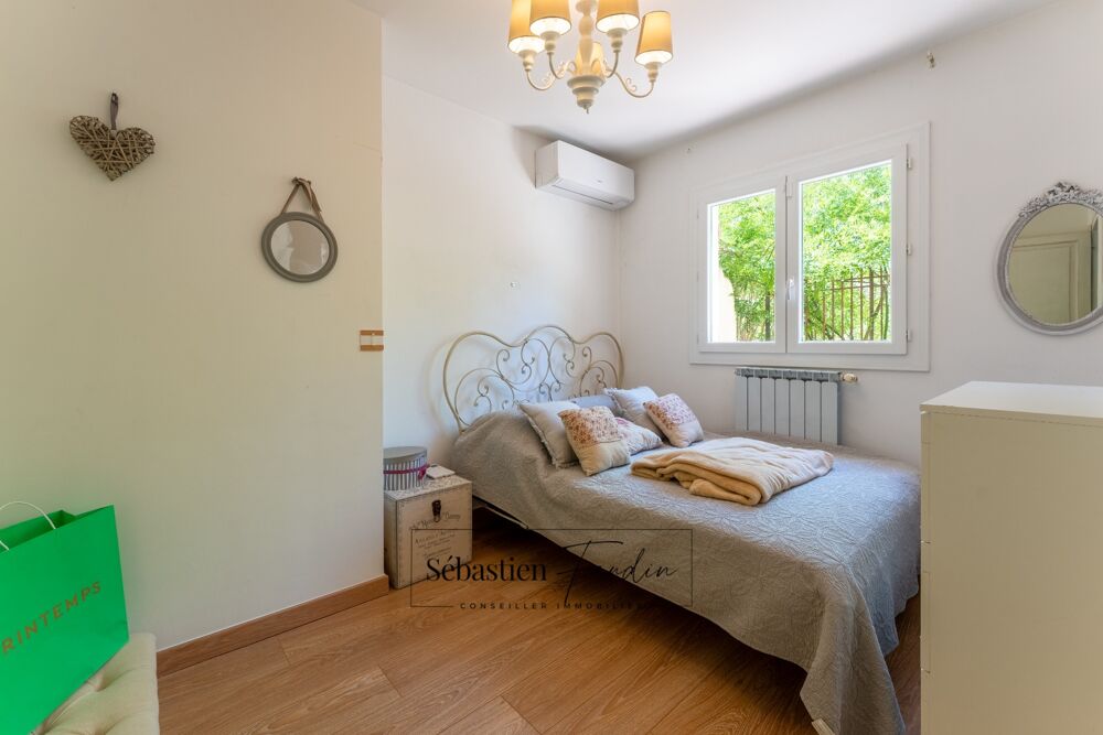 à vendre  Maison La Cadière-d'Azur (83740)