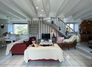  Maison à vendre 9 pièces 148 m²