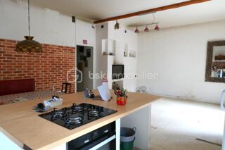  Propriété/château à vendre 3 pièces 161 m²