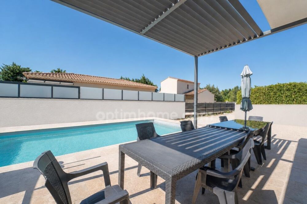 à vendre  Maison Paradou (13520)