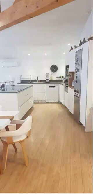  Loft  vendre 3 pices 125 m