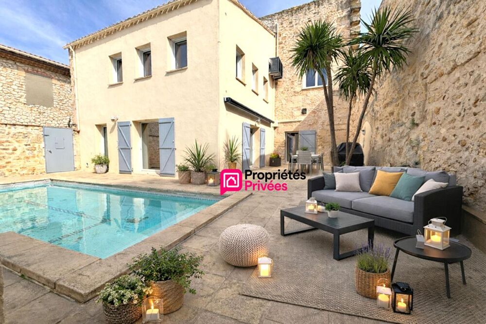 A vendre Mas en pierre de 340 m2 avec piscine situé à Mauguio et à 10 min de la plage