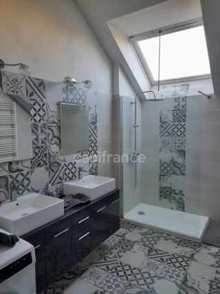  Maison � vendre 8 pi�ces 200 m�
