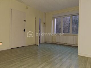  Immeuble  vendre 7 pices 150 m