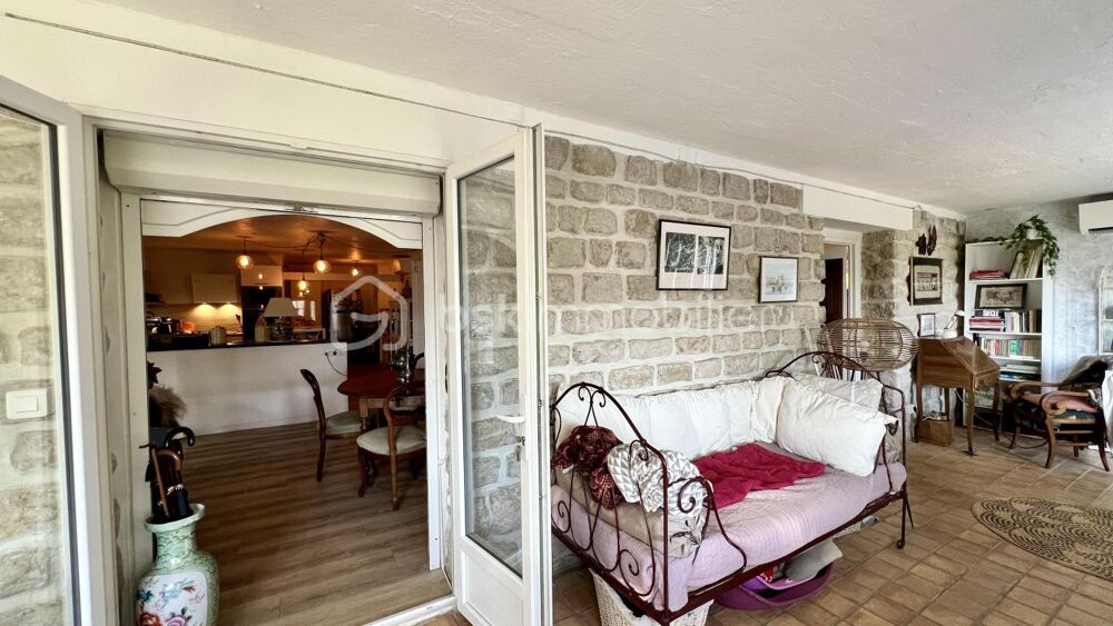 à vendre  Propriété/château Cagnes-sur-Mer (06800)