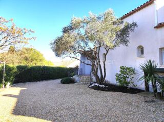  Villa à vendre 8 pièces 200 m²