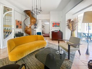  Maison  vendre 6 pices 236 m