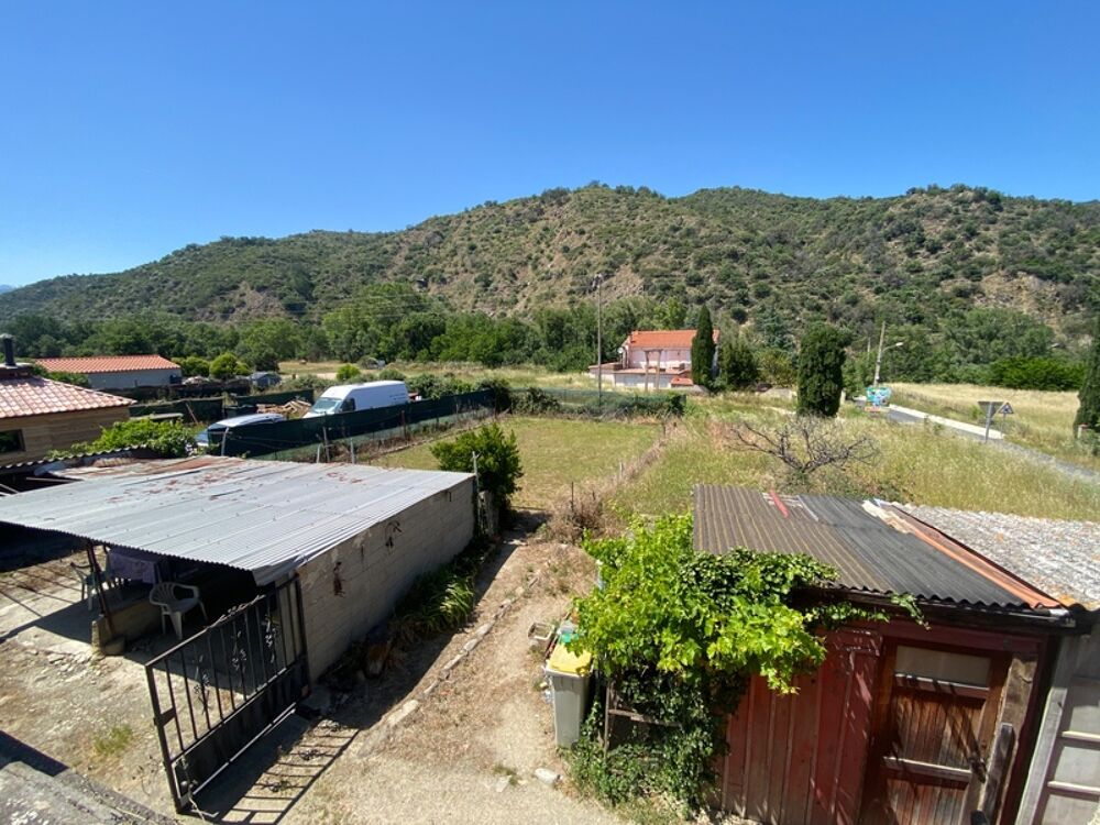 Dpt Pyrénées Orientales (66), à vendre proche VINCA maison en pierres 120 m² avec jardin et grange à rénover