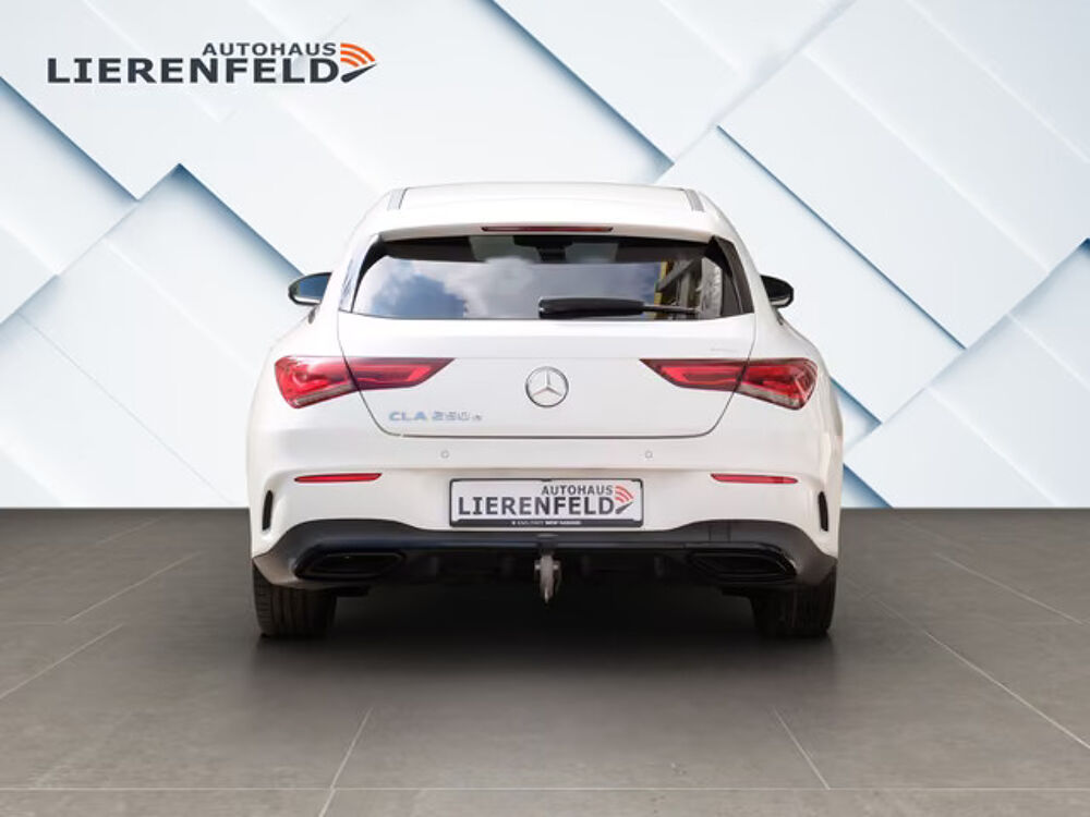 Classe CLA Benz 250 e Shooting Brake Edition 2020 AMG Line 2021 occasion 33000 Bordeaux