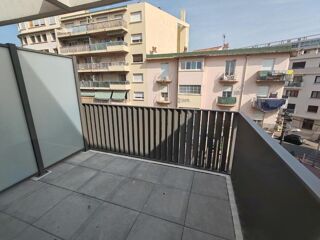  Appartement à louer 1 pièce 27 m²