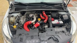 Clio IV 1.6 Turbo 200 EDC6 RS 2015 occasion 85230 Saint Urbain