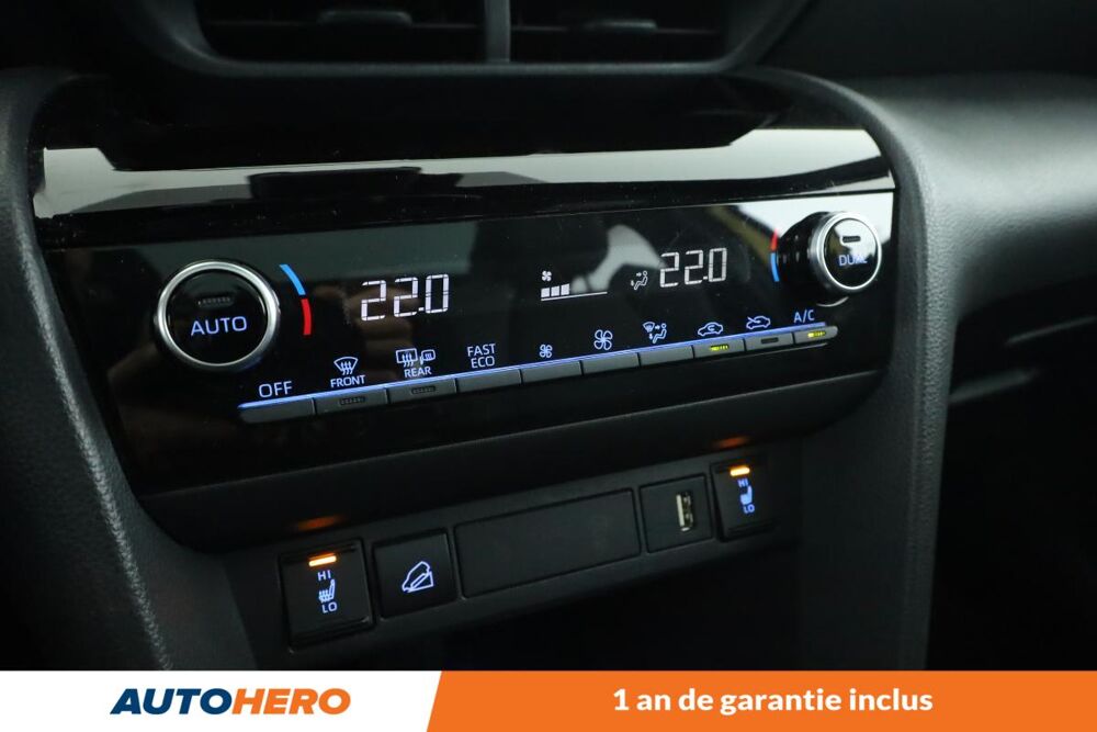 Yaris Cross 1.5 AWD-i Premiere 116H 2021 occasion 92130 Issy-les-Moulineaux