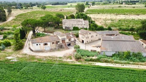   M�nerbes- Bastide de 320 M2 en pleine nature Propri�t�/ch�teau - 8 pi�ce(s) - 230 m�