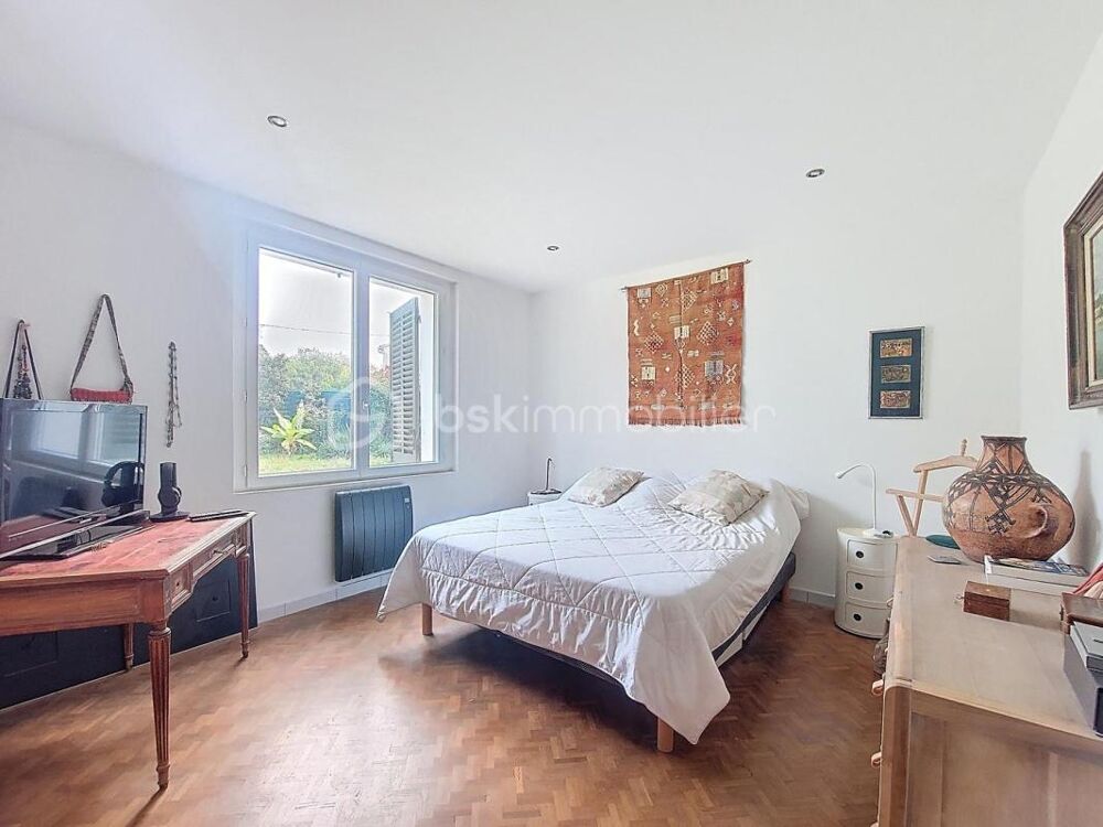 � vendre  Villa Six-Fours-les-Plages (83140)