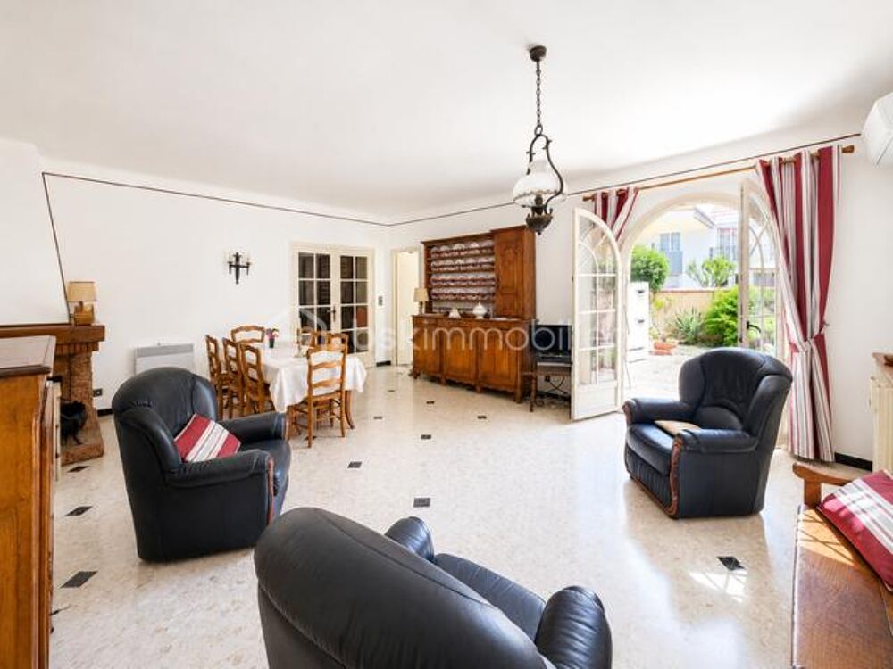 Vente Villa Maison familiale 3 faces avec beaux volumes Rivesaltes